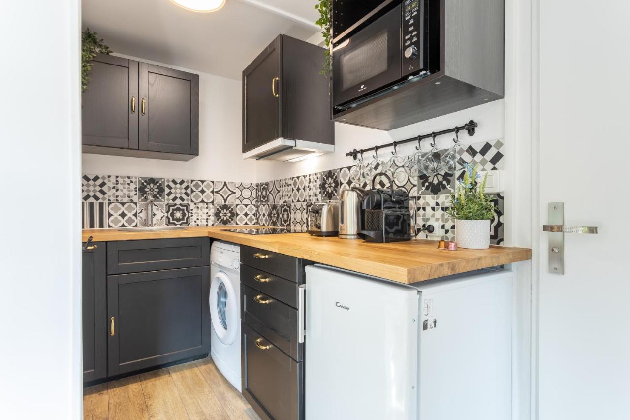 Le Grand Parilly Apartment Брон Екстериор снимка
