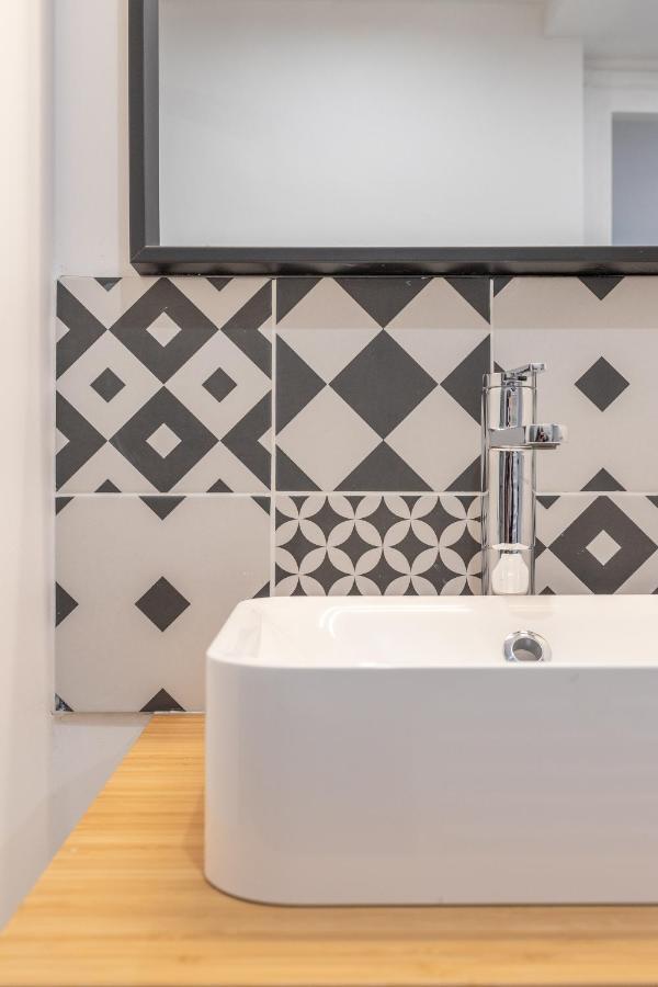 Le Grand Parilly Apartment Брон Екстериор снимка