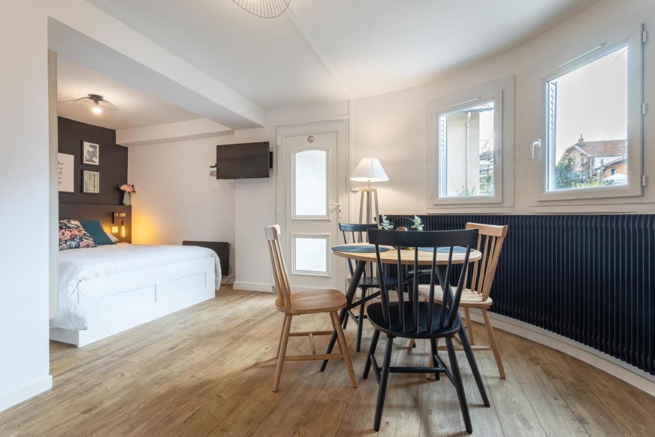 Le Grand Parilly Apartment Брон Екстериор снимка